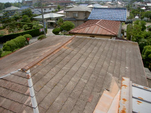 台風シーズン到来！！屋根のリフォームサインが出ていませんか？