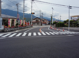 富士川町都市計画道路金手小林線交差点舗装工事